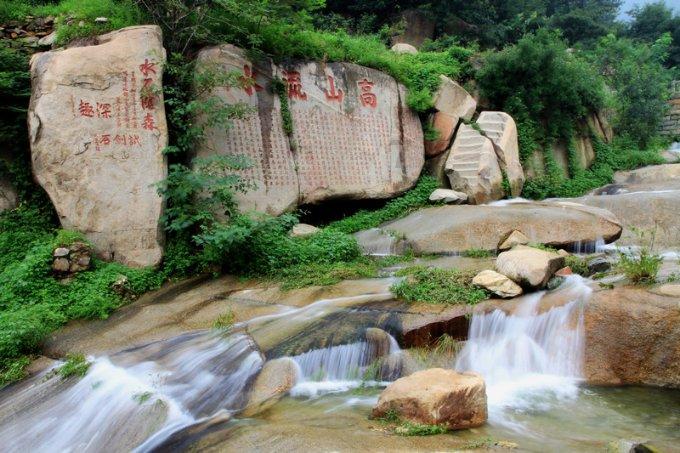 探秘蜗牛问答平台——关于公务员:公务员考试在哪儿考?什么条件下才能考公务员?必须是应届生才可以考吗?